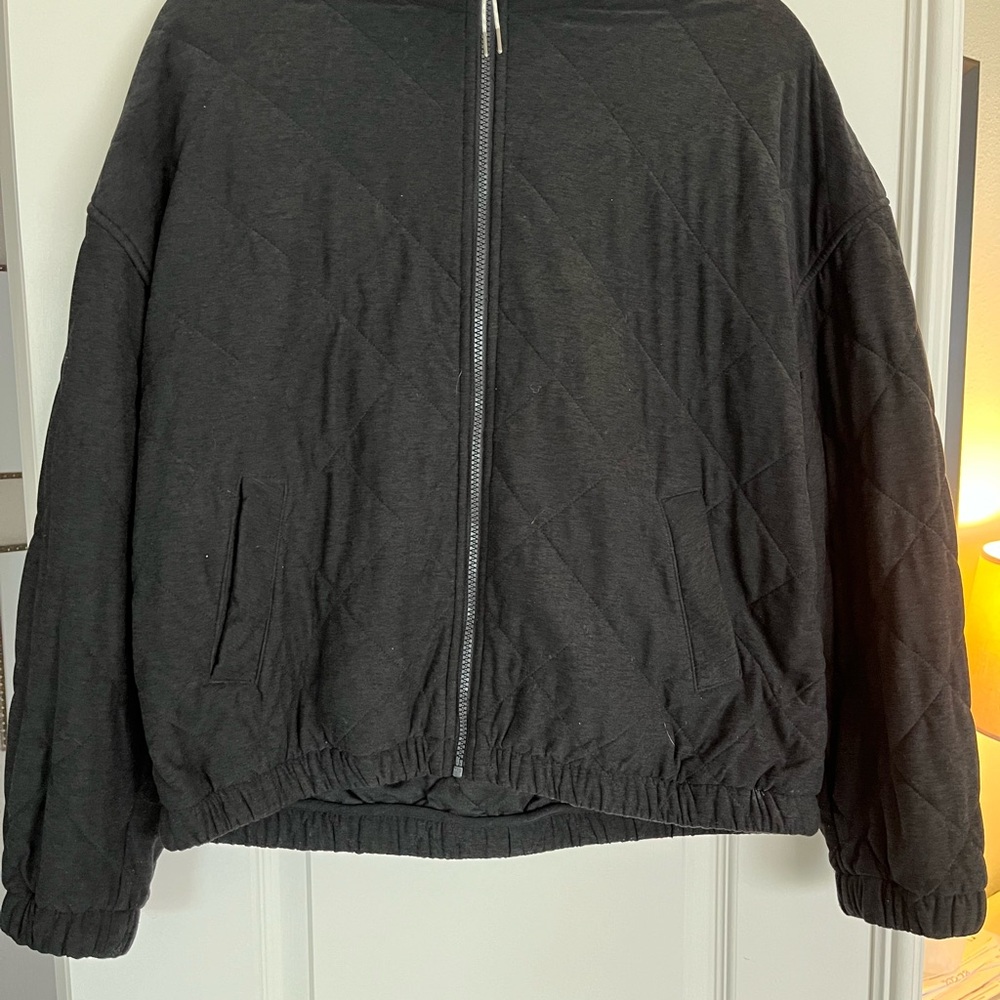 Vuori Black Quilted Zip-Up Jacket